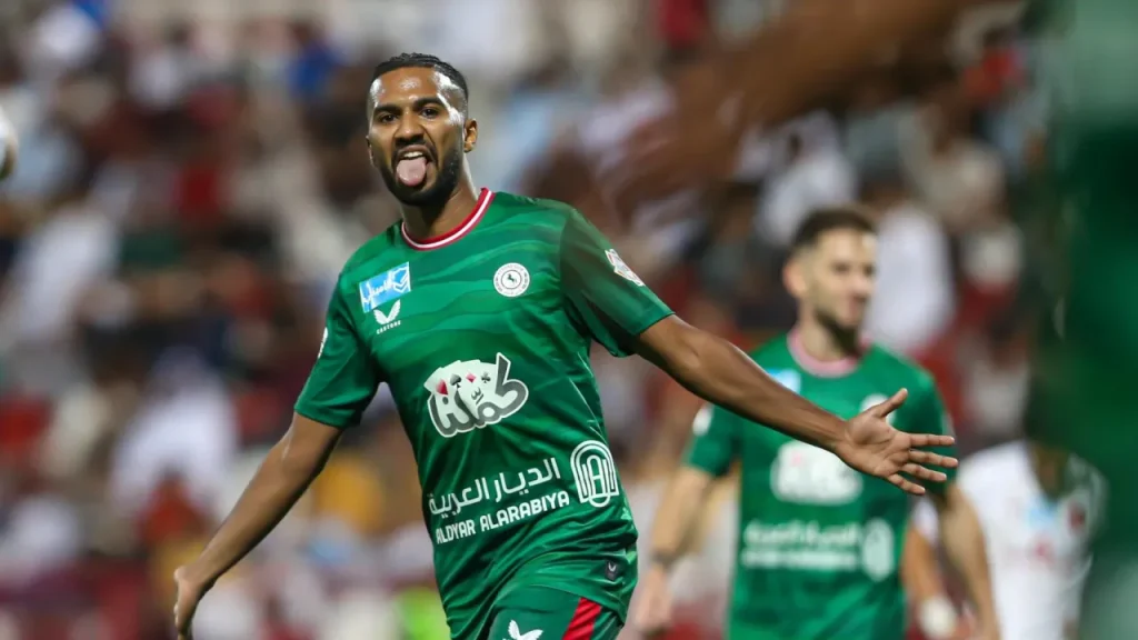 Khalid Al Ghannam đang là trụ cột khó thay thế của Al Ettifaq.