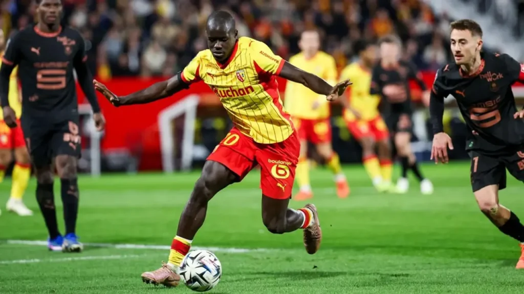 Từng trải qua quãng thời gian thảm họa tại Chelsea, Malang Sarr giờ đây đang hồi sinh tại Neom SC.
