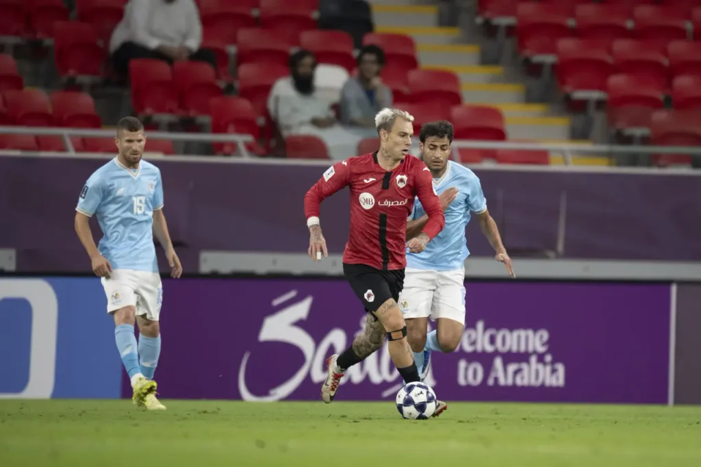 Al Rayyan nhọc nhằn bảo vệ thành quả trước Al Faisaly