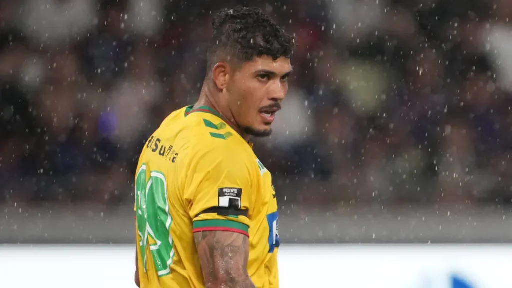 Erison đã có kinh nghiệm chơi bóng tại J1 League, hứa hẹn là nhân tố quan trọng giúp JEF United Chiba trụ hạng.